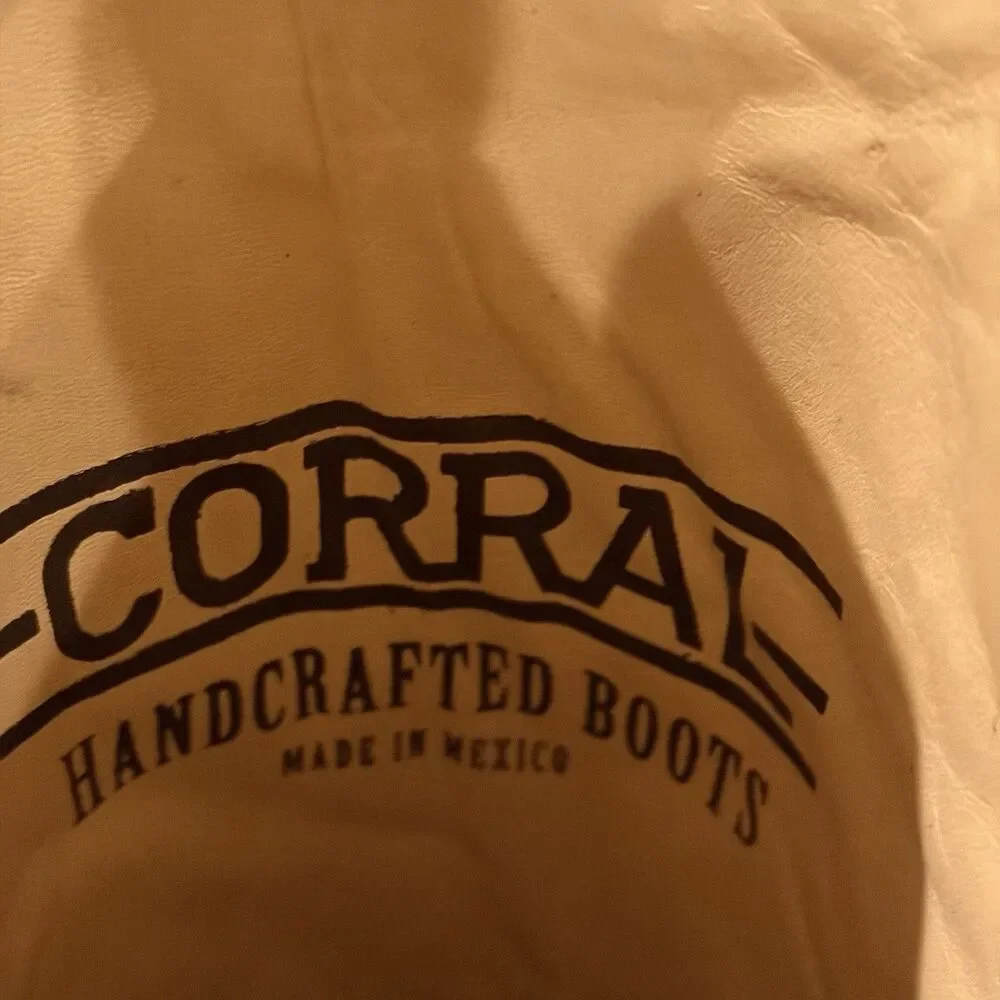 NIB Corral Men’s Honey Grey Inlay Embroidered Western Boots Leather 10 EE (wide)